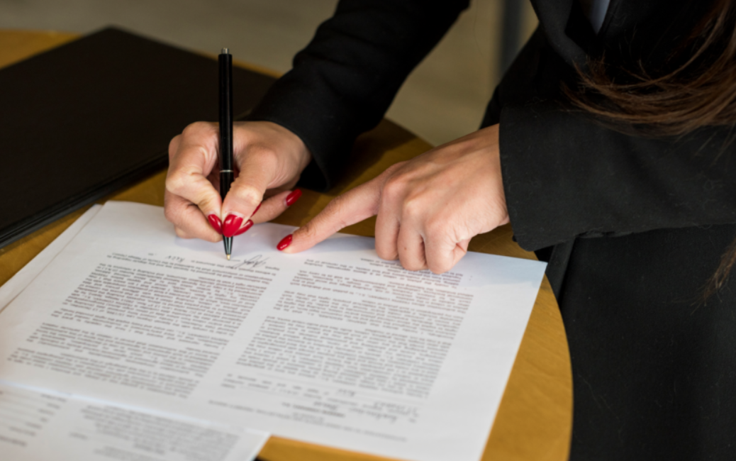 Testimonios y legitimaciones